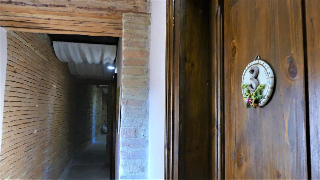 Il Vicoletto Di Bibi - B&B Staffolo エクステリア 写真